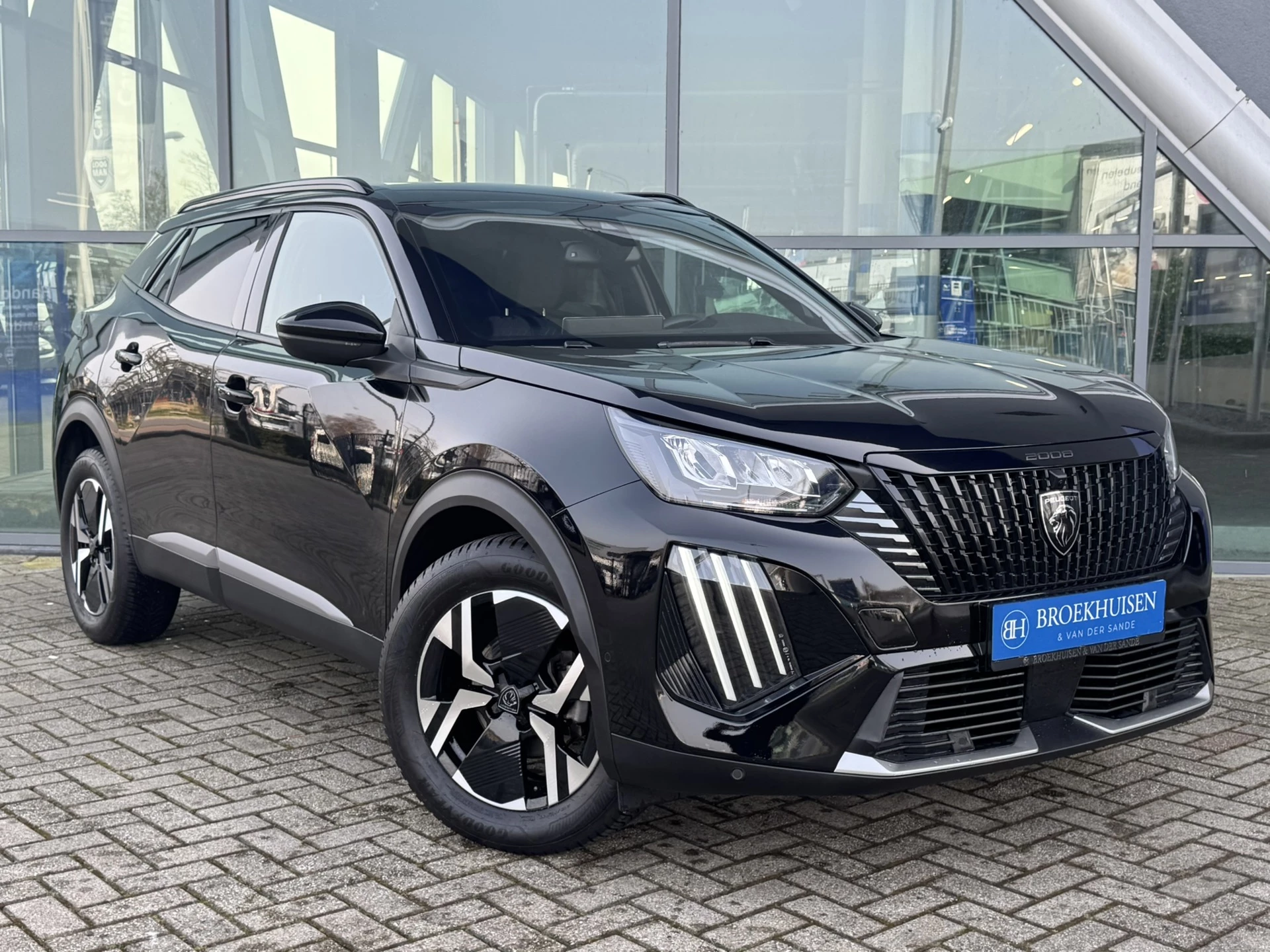 Hoofdafbeelding Peugeot 2008