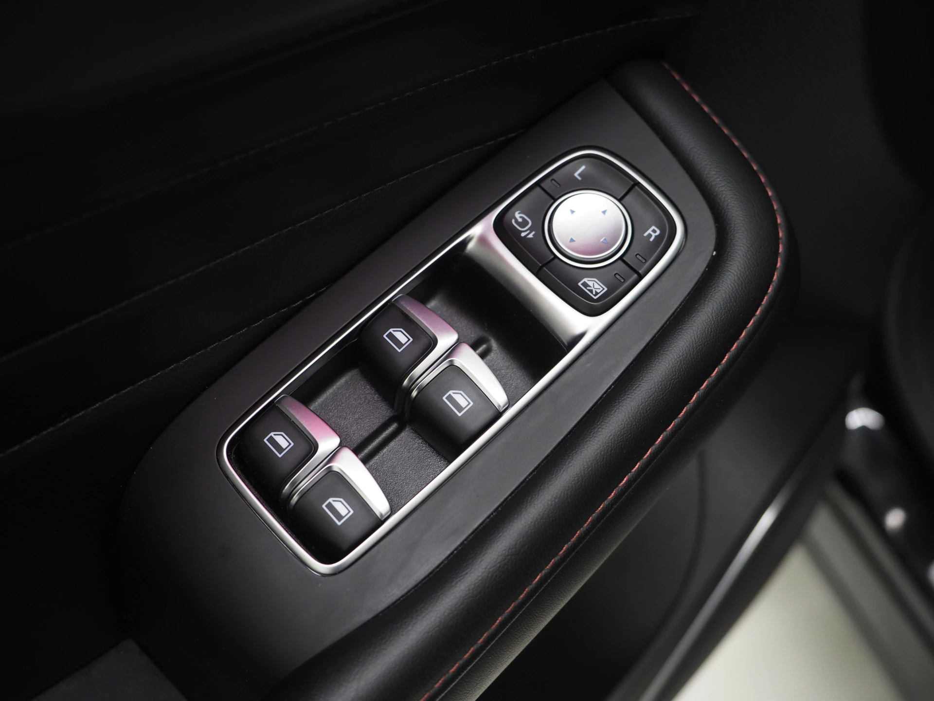 Hoofdafbeelding MG EHS