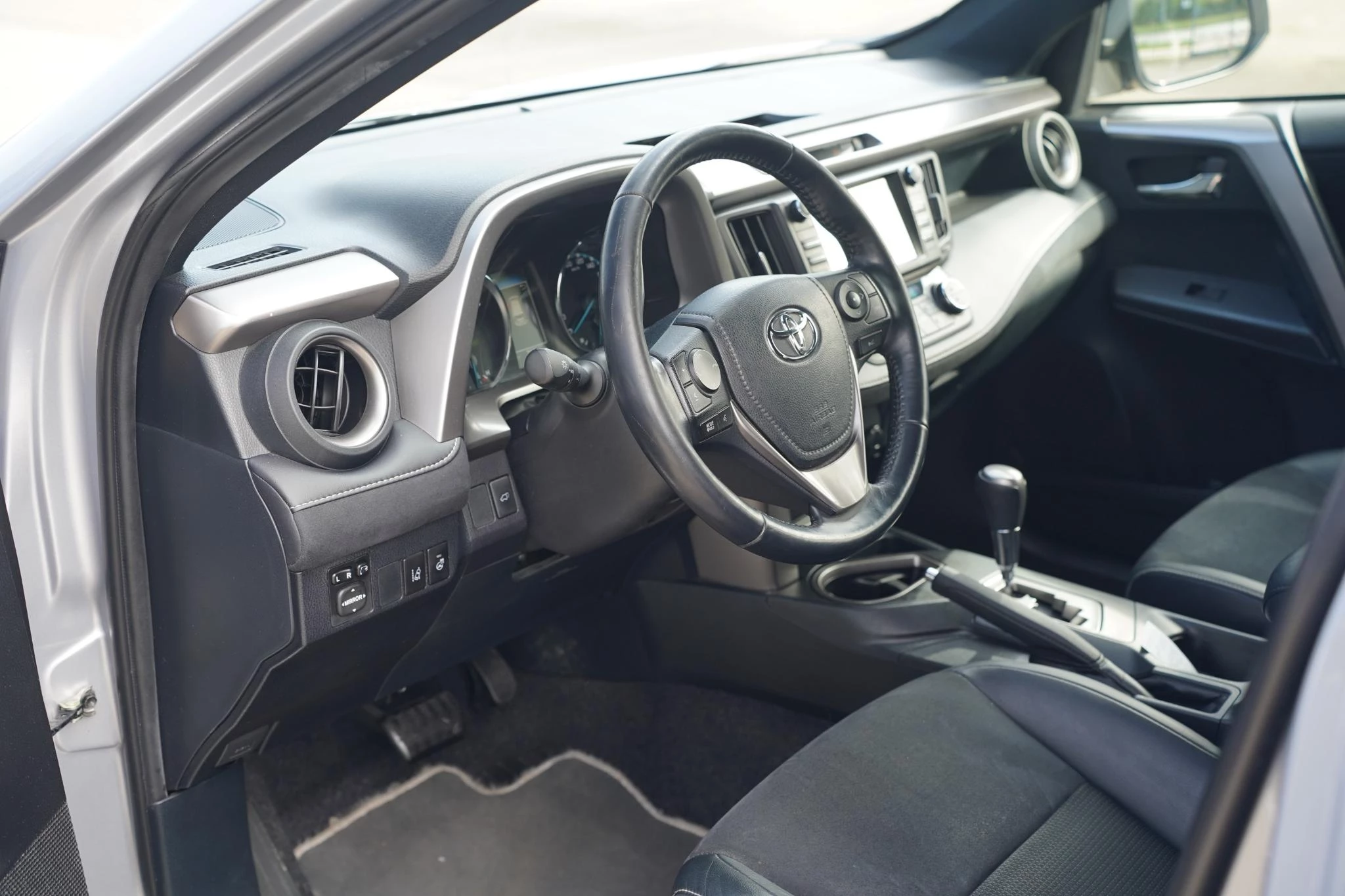 Hoofdafbeelding Toyota RAV4