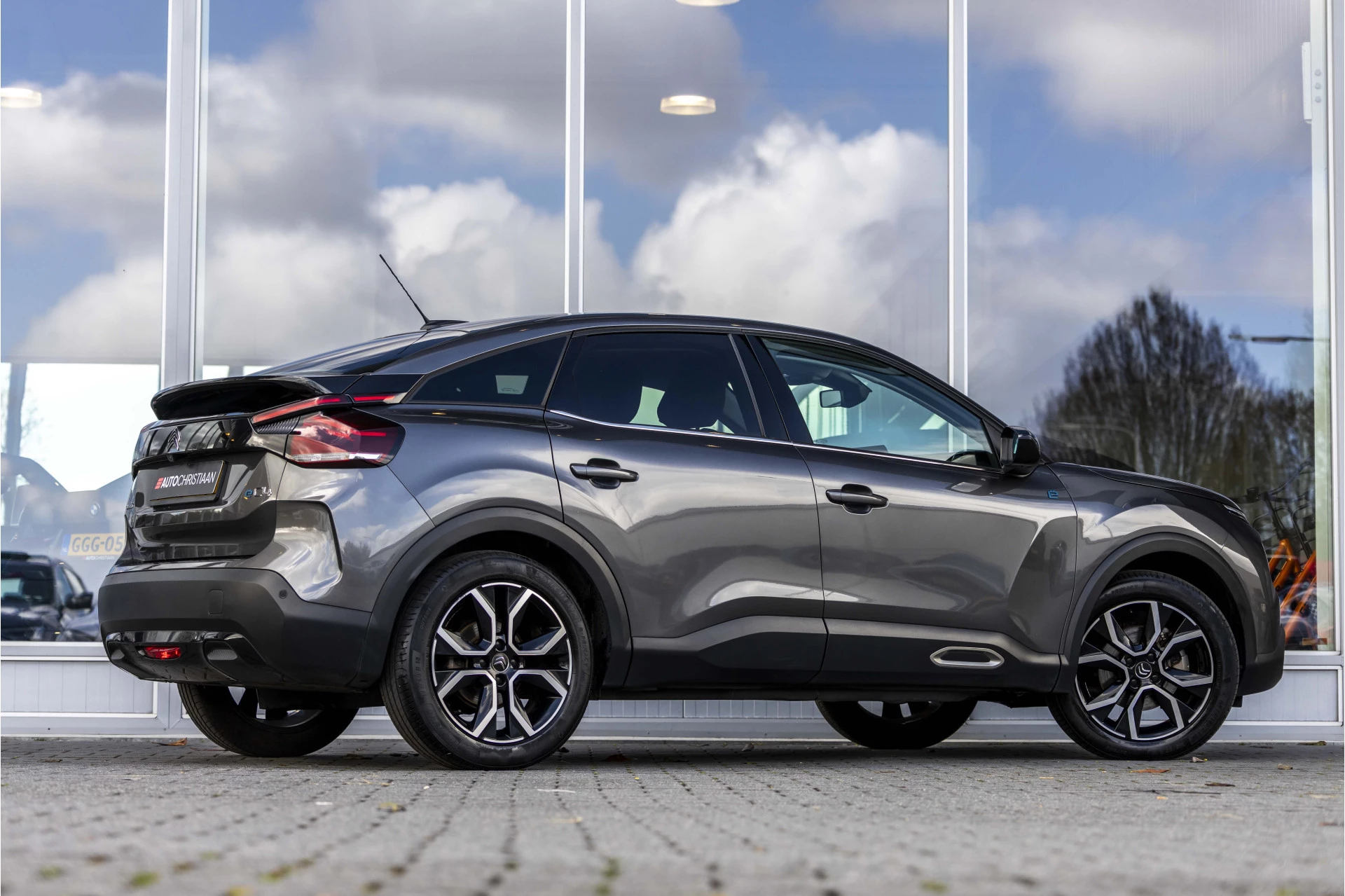 Hoofdafbeelding Citroën ë-C4