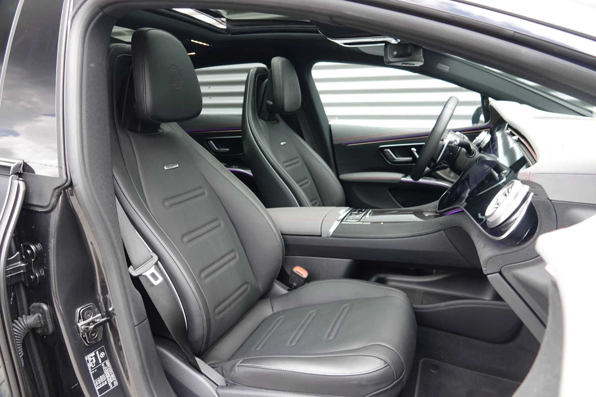 Hoofdafbeelding Mercedes-Benz EQS