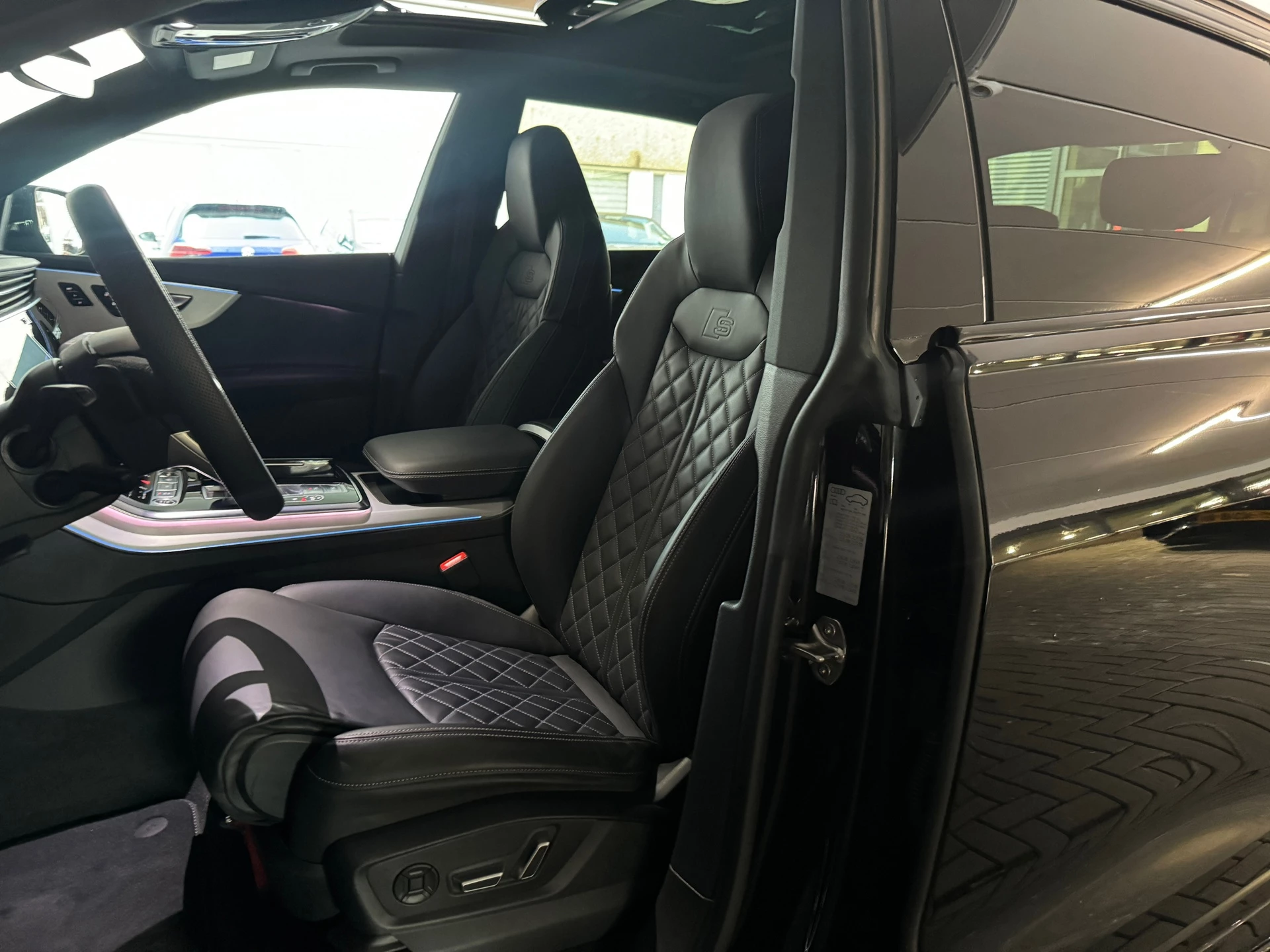 Hoofdafbeelding Audi Q8