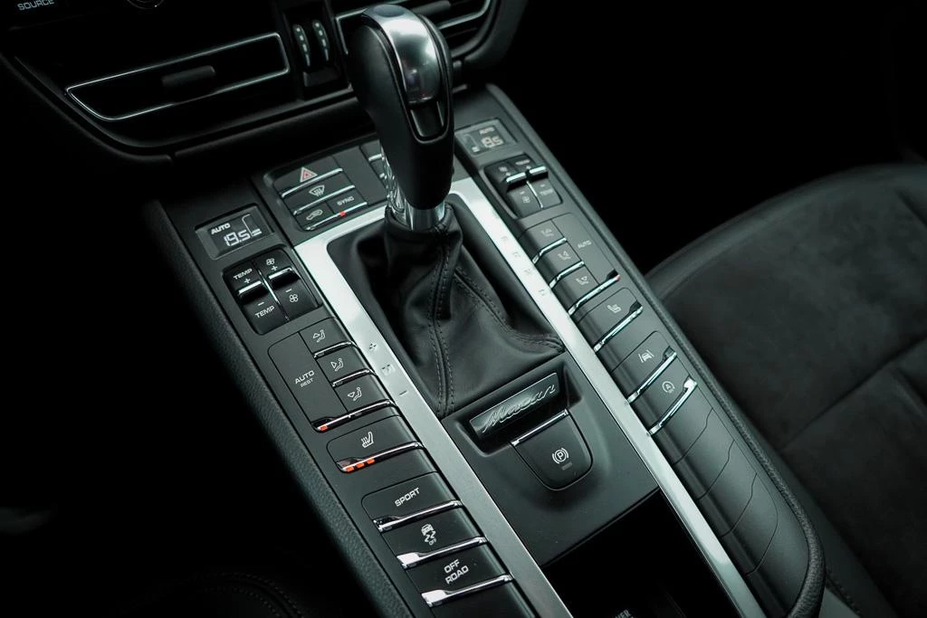 Hoofdafbeelding Porsche Macan