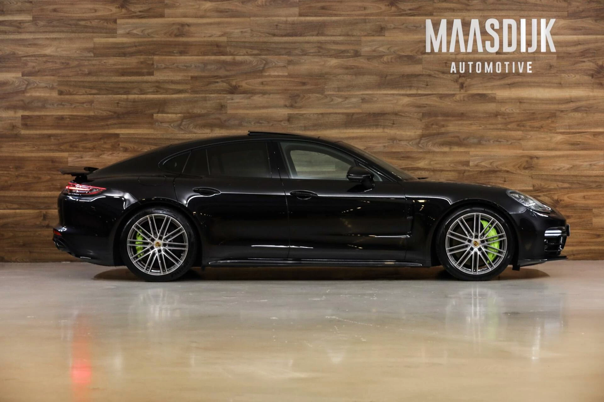 Hoofdafbeelding Porsche Panamera