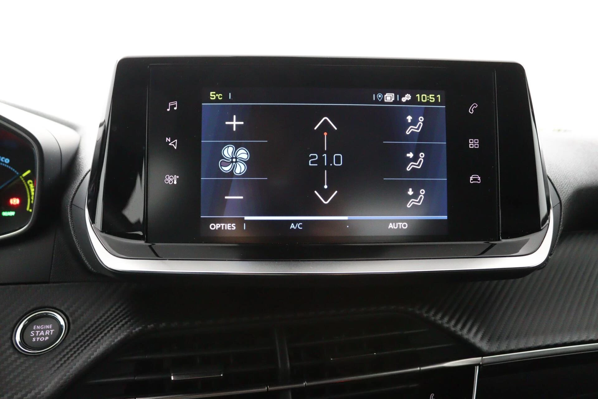 Hoofdafbeelding Peugeot e-2008