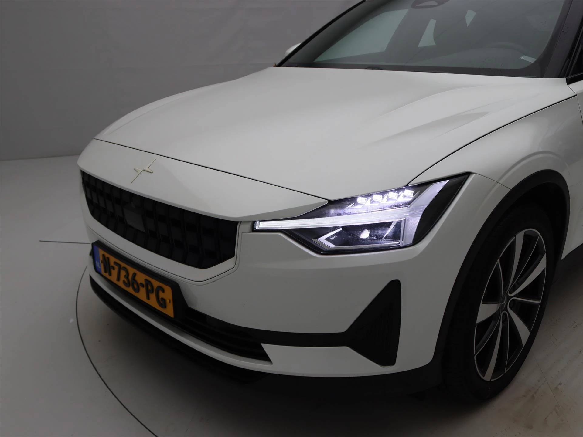 Hoofdafbeelding Polestar 2