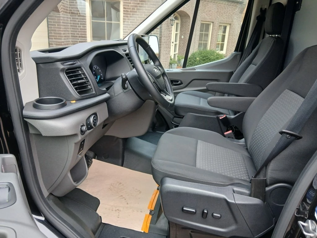 Hoofdafbeelding Ford E-Transit