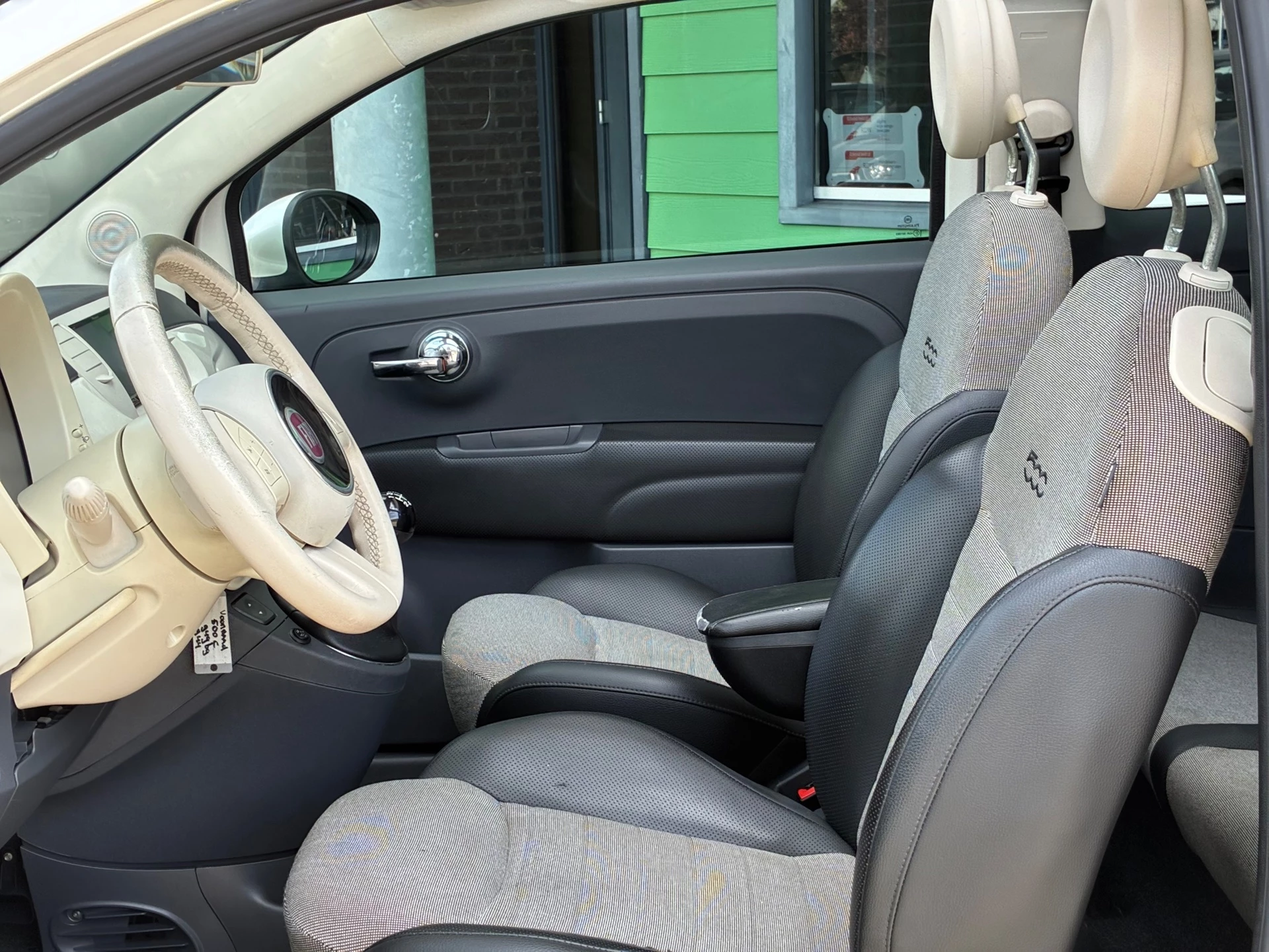 Hoofdafbeelding Fiat 500C