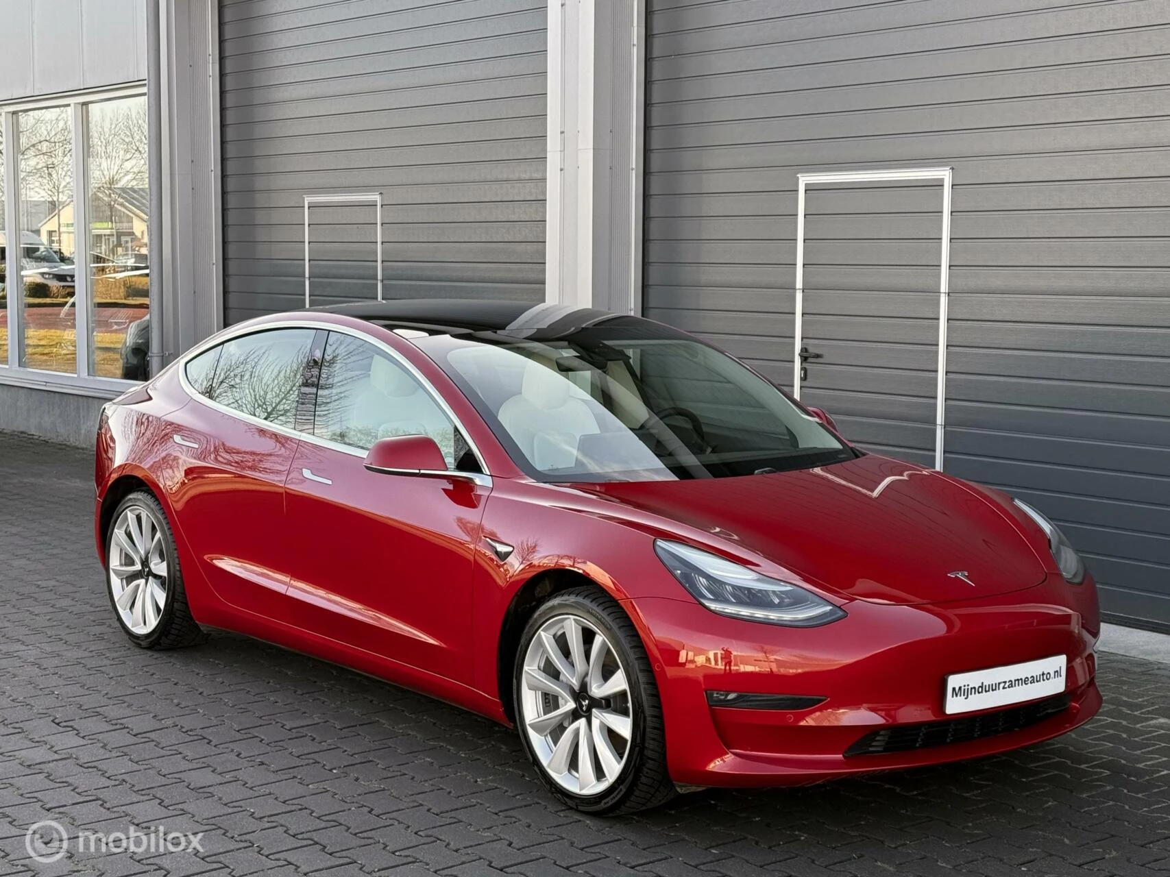 Hoofdafbeelding Tesla Model 3