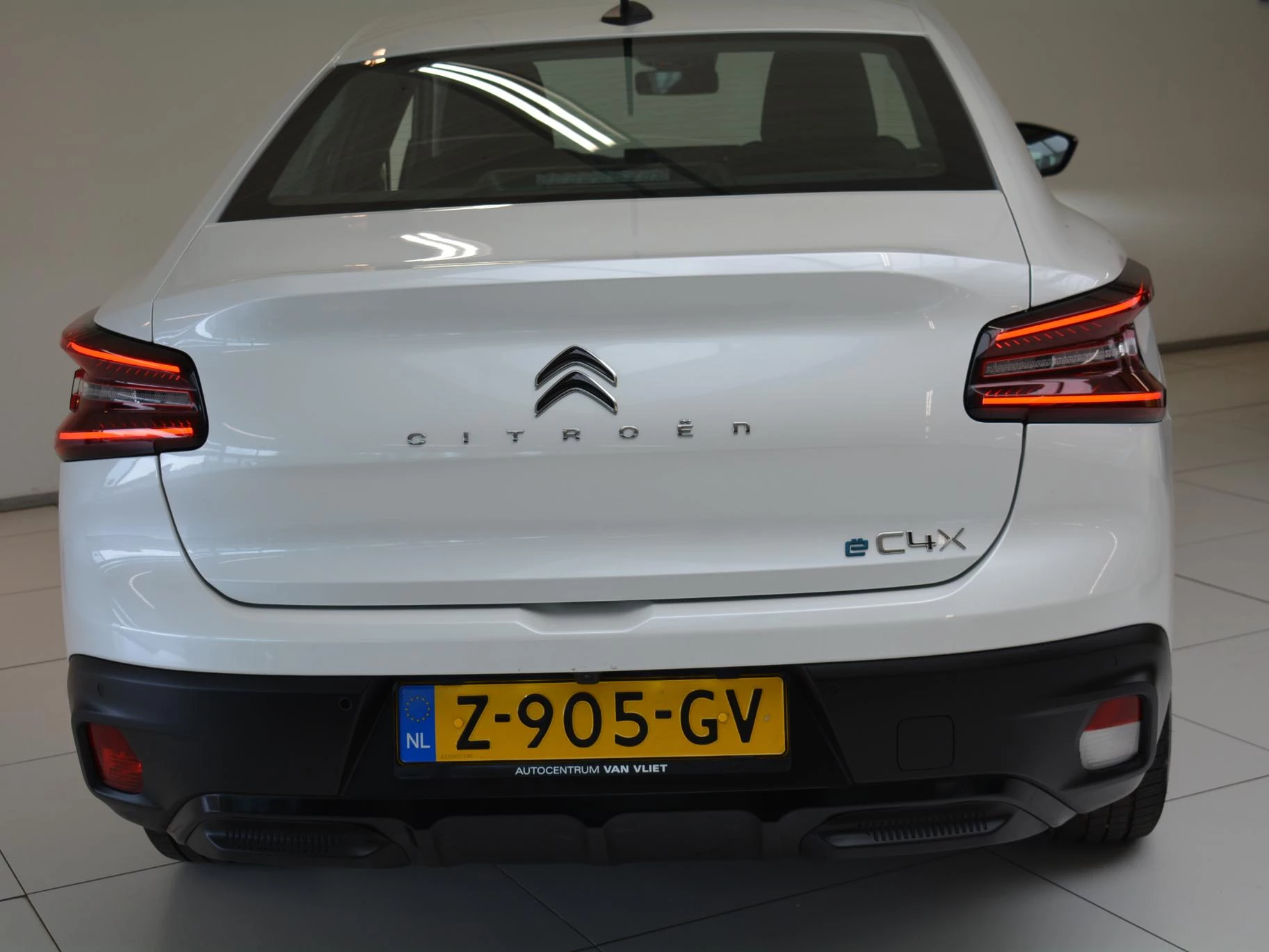 Hoofdafbeelding Citroën ë-C4 X