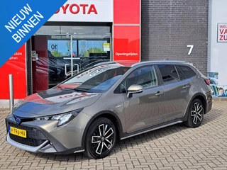 Toyota Corolla Touring Sports 1.8 Hybrid Trek NAVIGATIE STOELVERWARMING CRUISE CONTROL ELEK. ACHTERKLEP