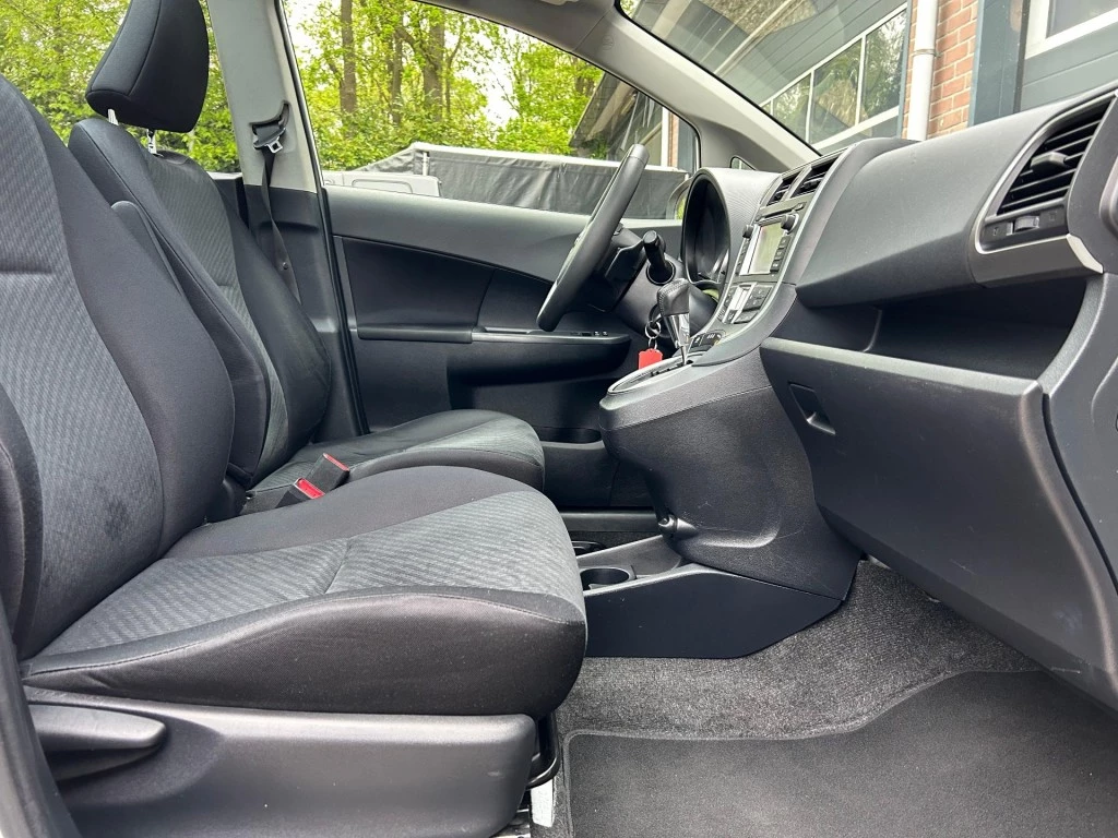 Hoofdafbeelding Toyota Verso-S