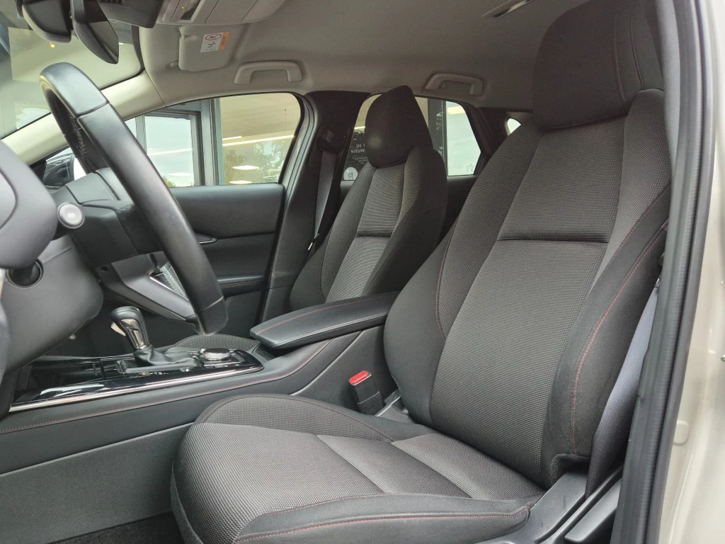 Hoofdafbeelding Mazda CX-30