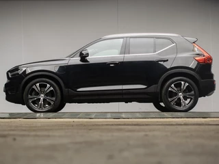 Hoofdafbeelding Volvo XC40 Volvo XC40 1.5 T4 Recharge Inscription Expression (APPLE CARPLAY,NAVI,LED,SPORTSTOELEN,PDC,LM VELGEN,NETTE STAAT))