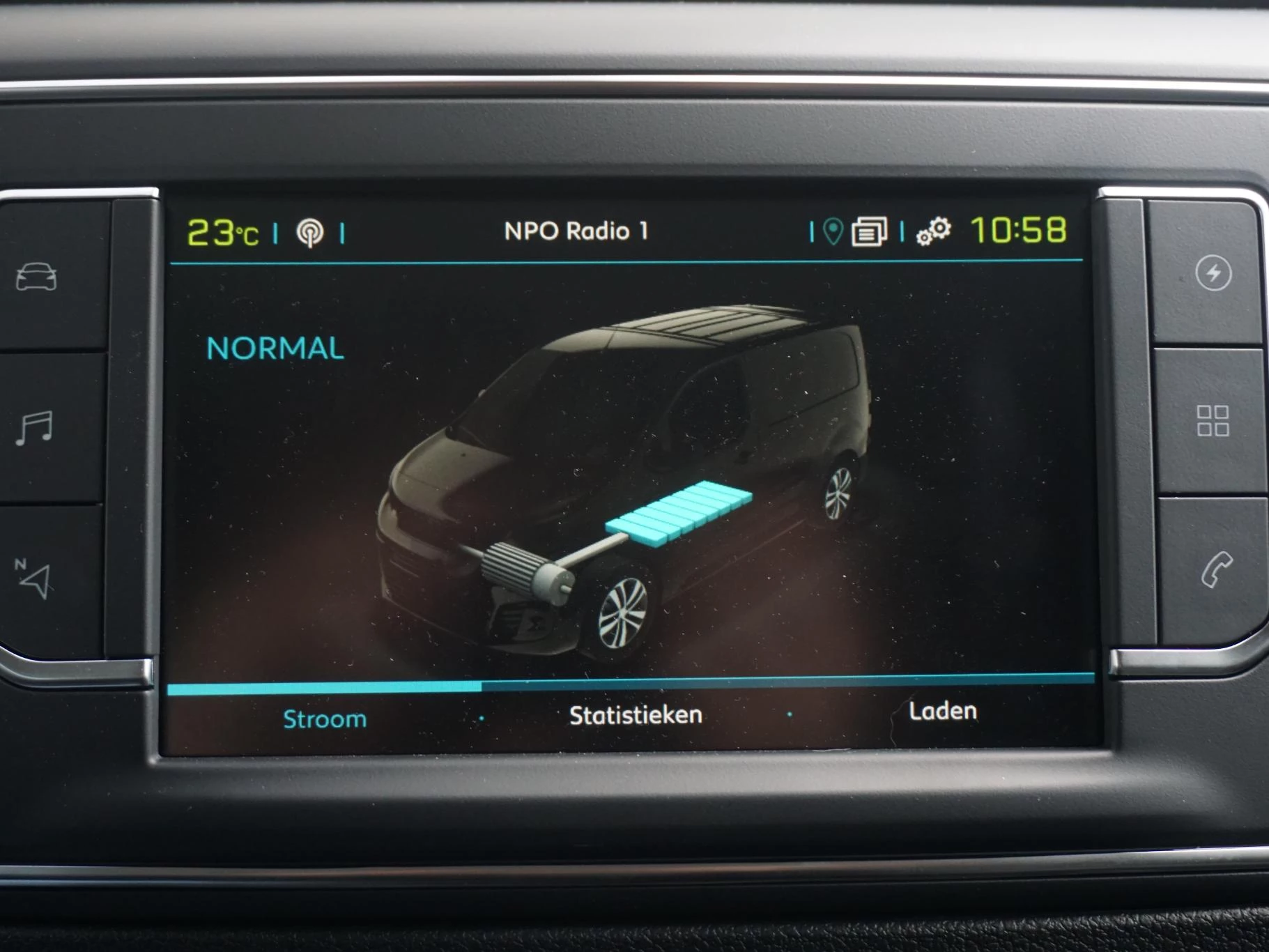 Hoofdafbeelding Peugeot e-Expert