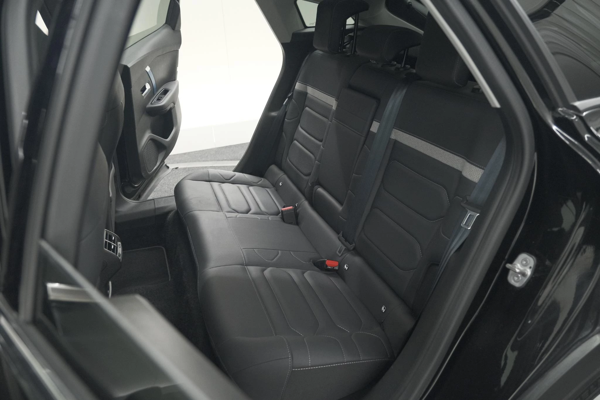 Hoofdafbeelding Citroën ë-C4