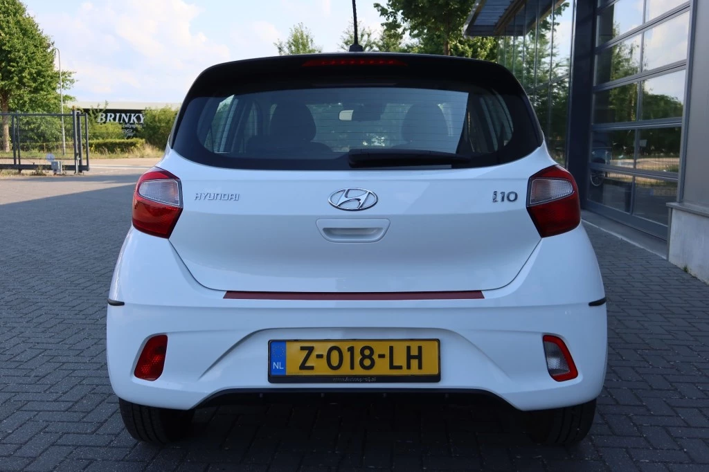 Hoofdafbeelding Hyundai i10