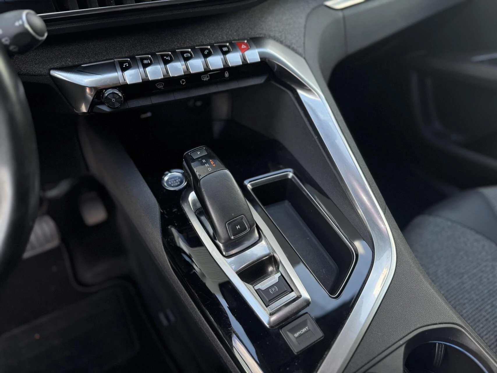 Hoofdafbeelding Peugeot 5008