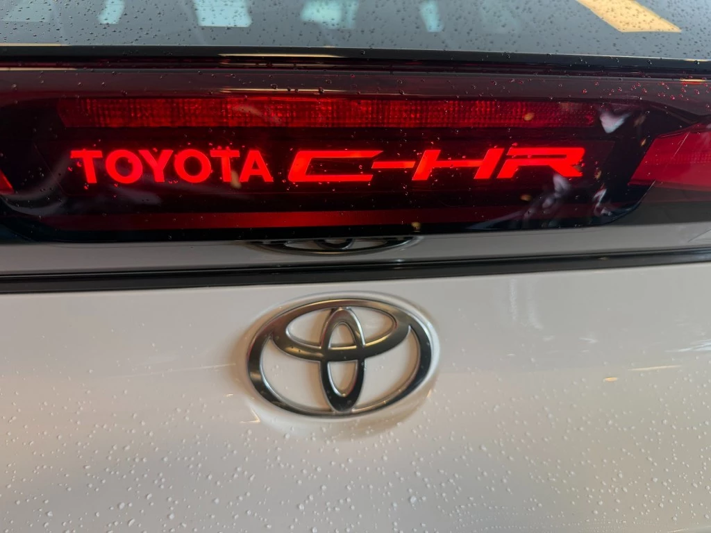Hoofdafbeelding Toyota C-HR