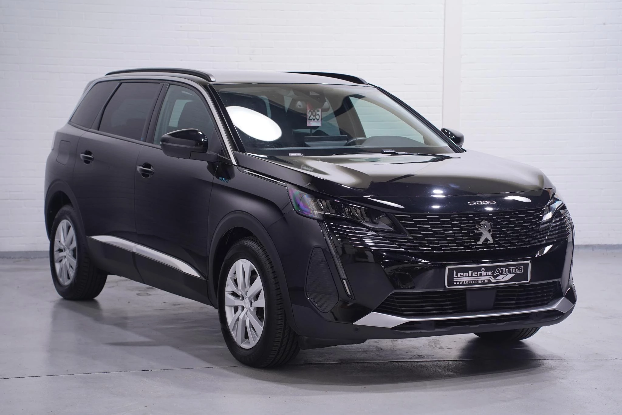 Hoofdafbeelding Peugeot 5008