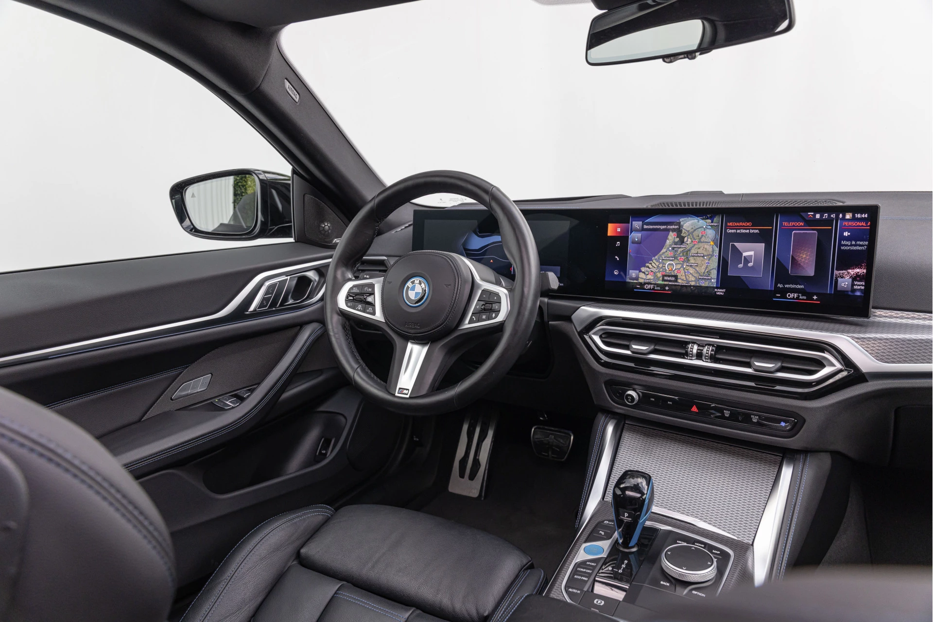 Hoofdafbeelding BMW i4