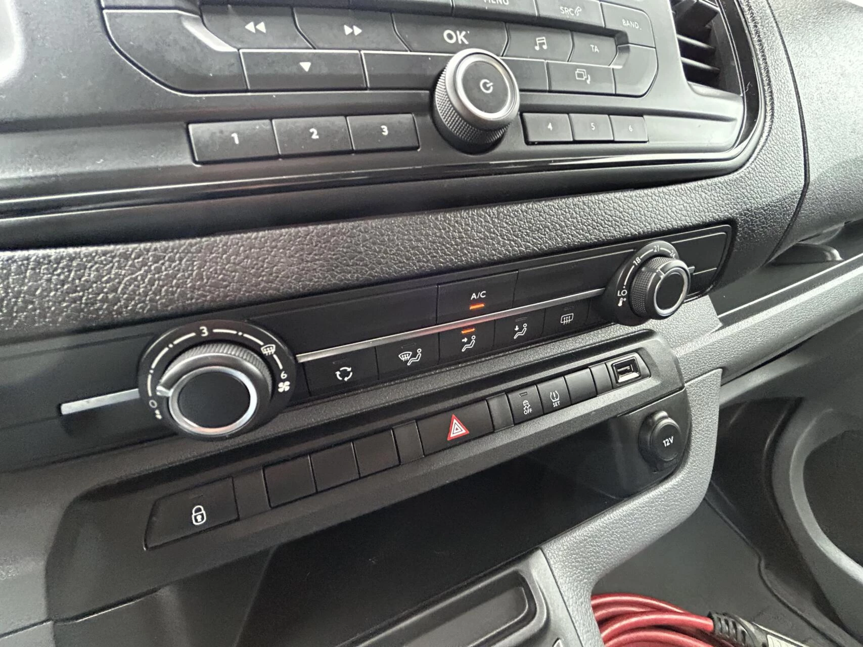 Hoofdafbeelding Opel Vivaro-e