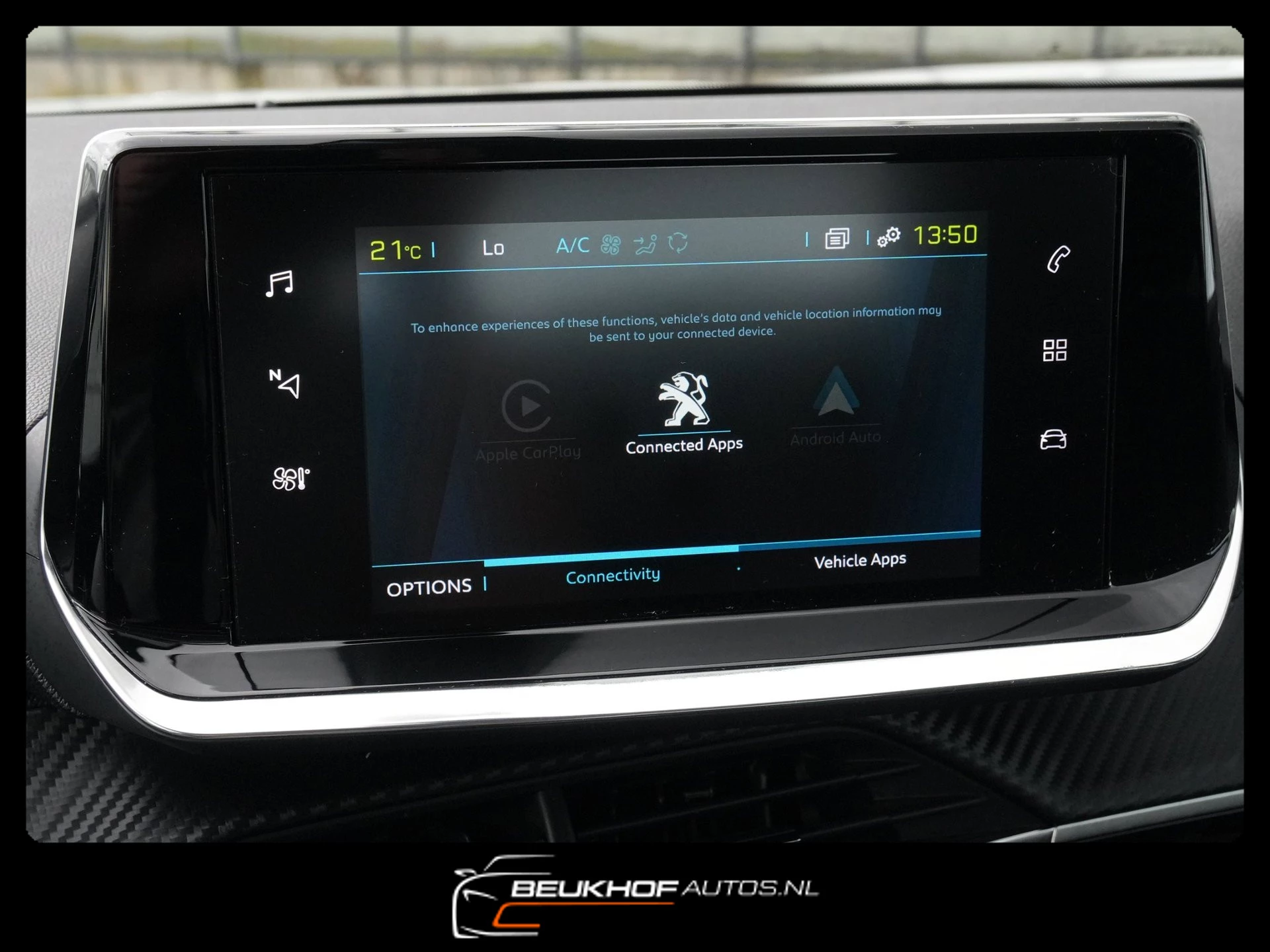 Hoofdafbeelding Peugeot e-2008