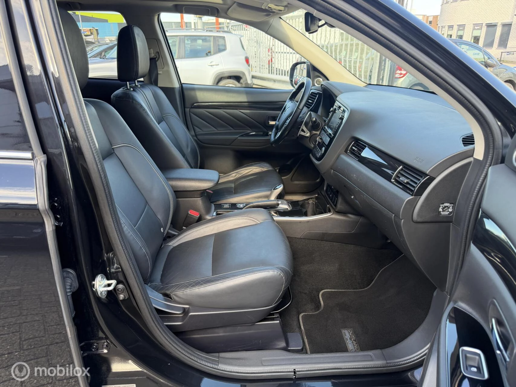 Hoofdafbeelding Mitsubishi Outlander