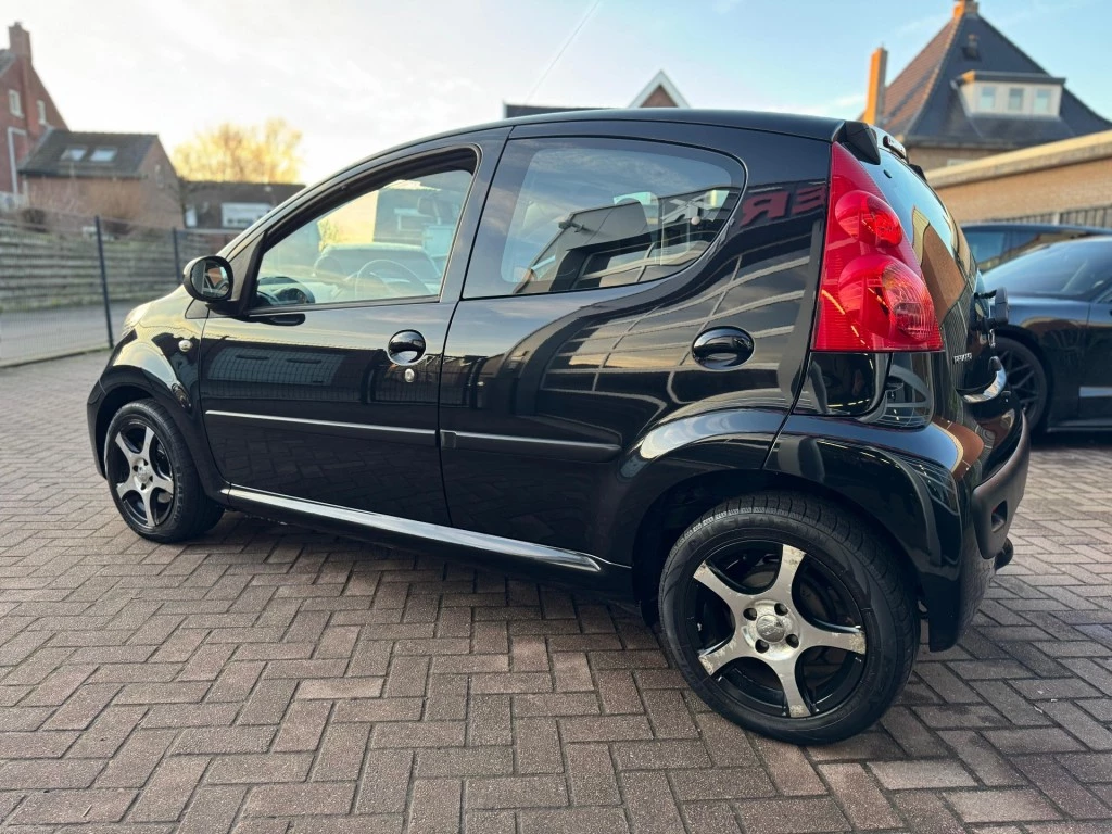 Hoofdafbeelding Peugeot 107