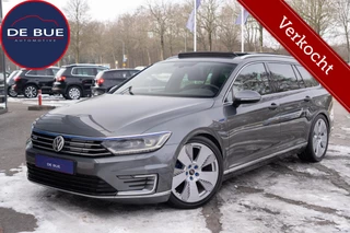 Hoofdafbeelding Volkswagen Passat Volkswagen Passat Variant 1.4 TSI GTE Highline|2e Eig.|Virtual|Trekhaak|Ergo comfort|Pano|CarPlay|Full Option|Nieuwe versnellingsbak|Volledig onderhouden