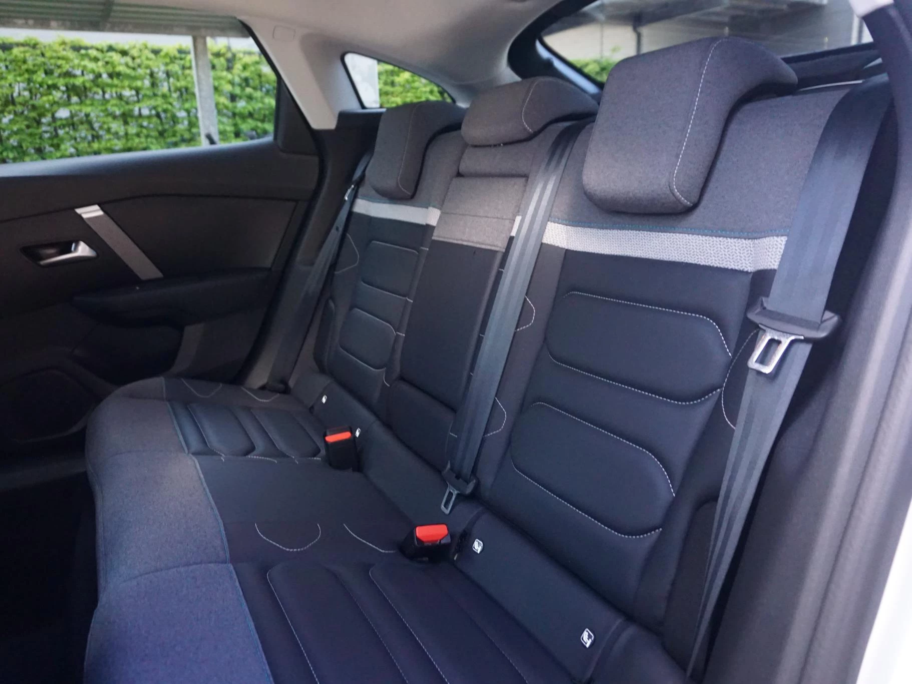 Hoofdafbeelding Citroën ë-C4