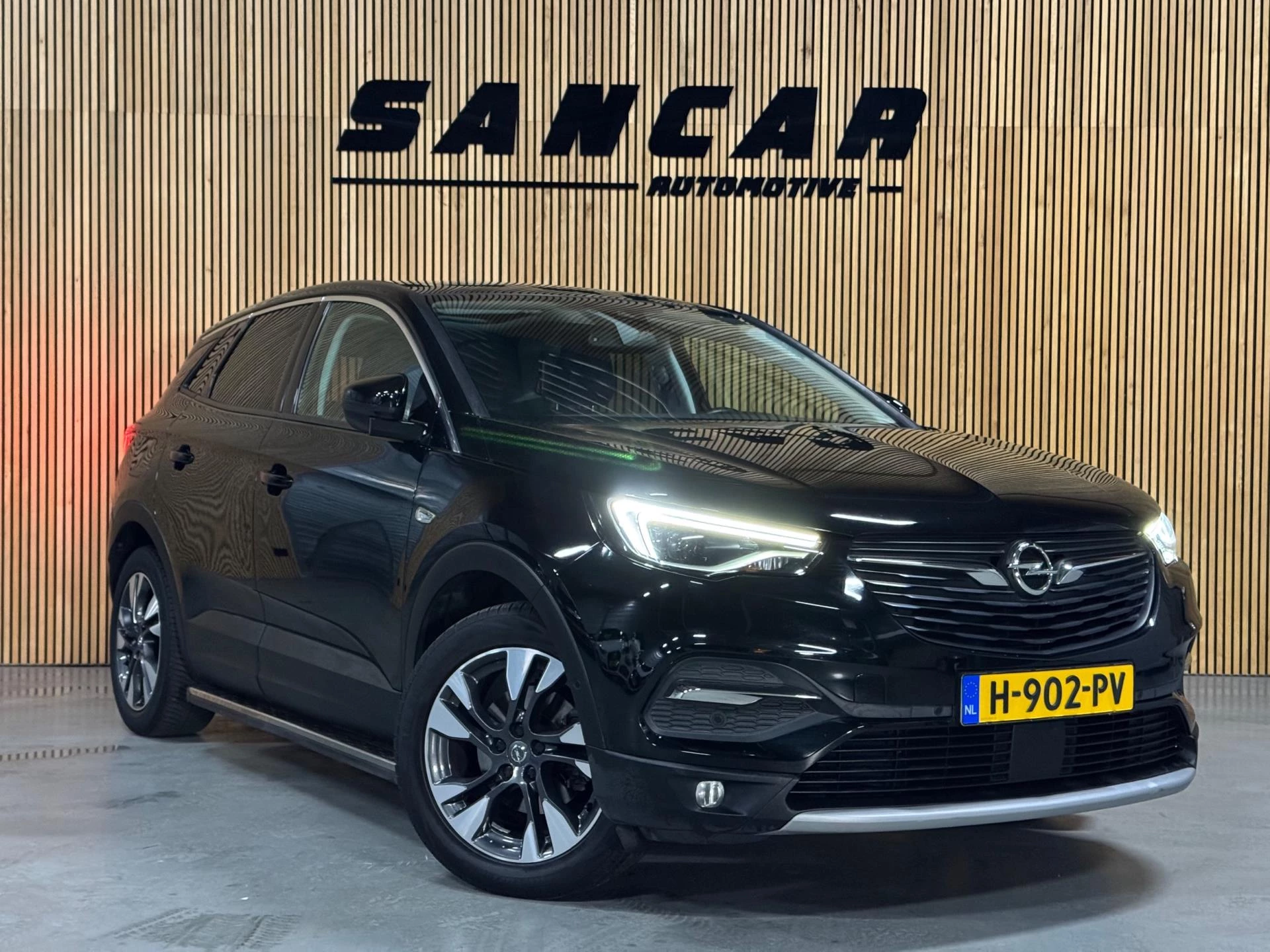 Hoofdafbeelding Opel Grandland X