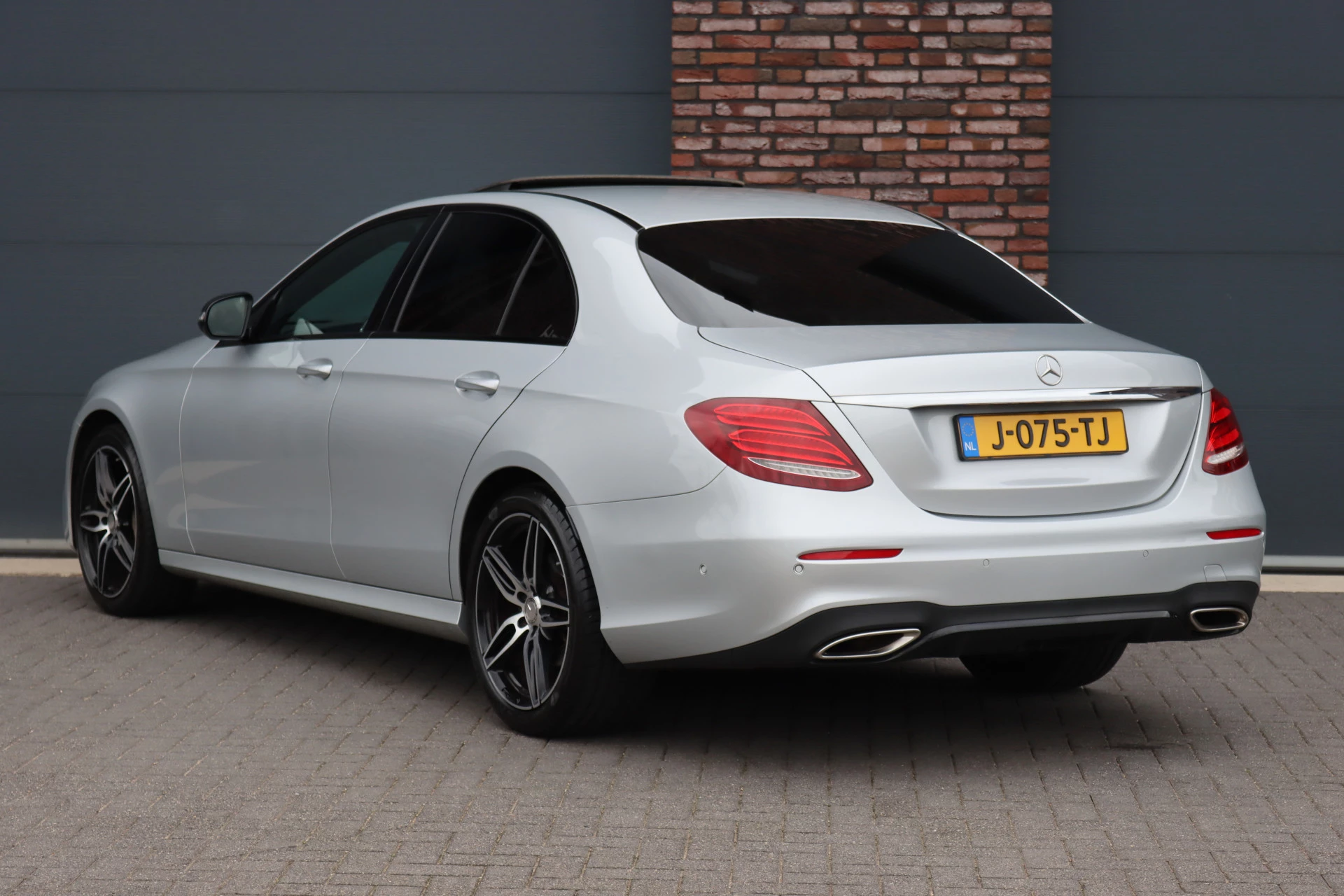 Hoofdafbeelding Mercedes-Benz E-Klasse
