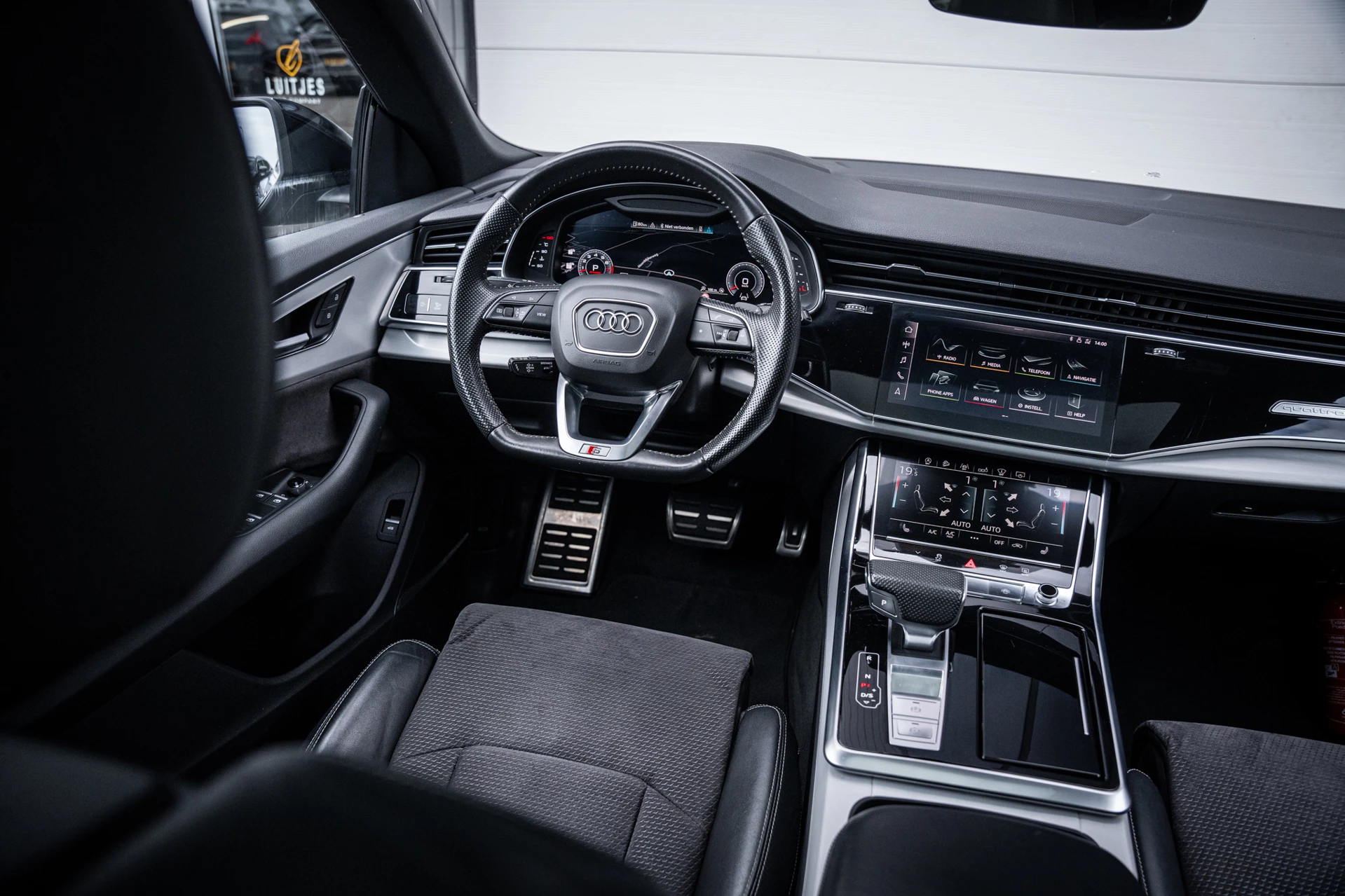 Hoofdafbeelding Audi Q8