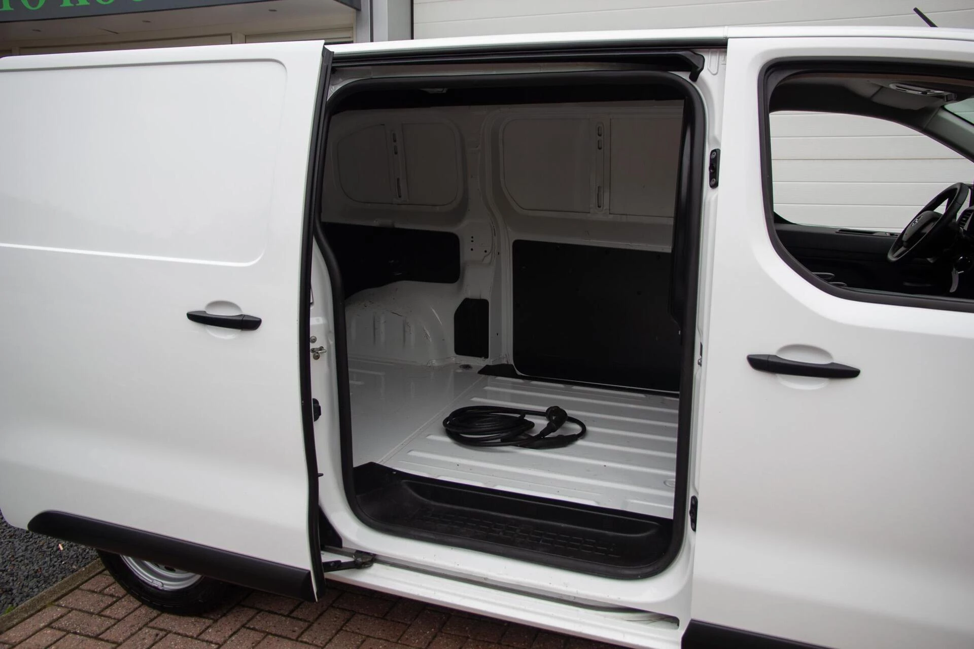 Hoofdafbeelding Opel Vivaro-e
