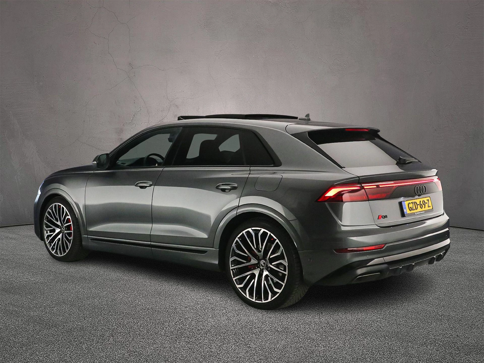 Hoofdafbeelding Audi Q8