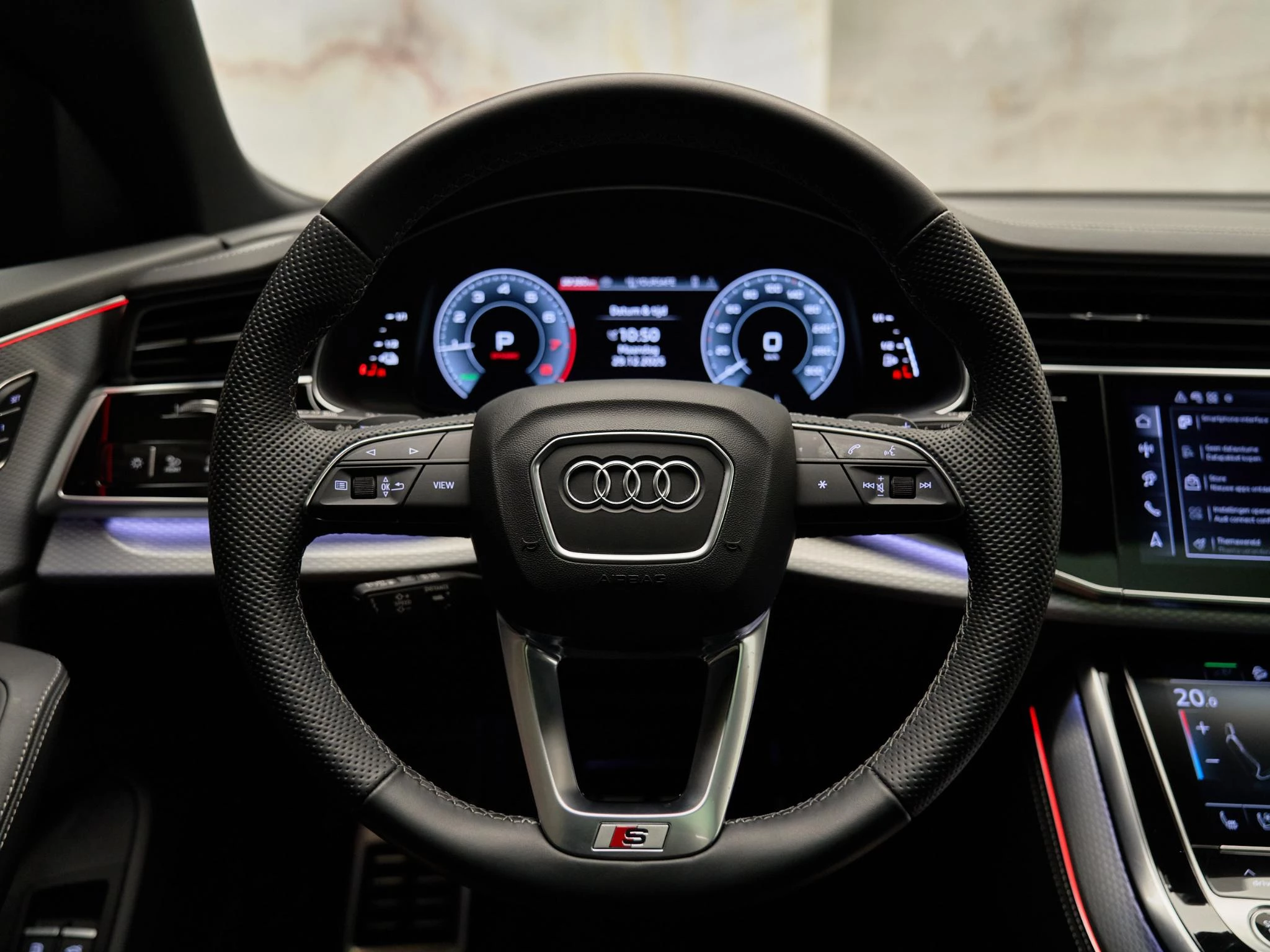 Hoofdafbeelding Audi Q8