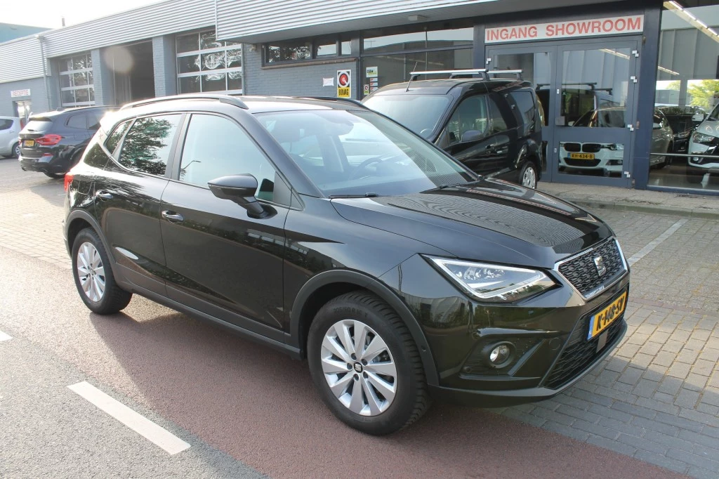 Hoofdafbeelding SEAT Arona