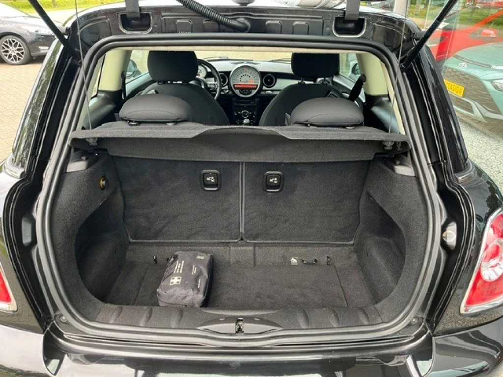 Hoofdafbeelding MINI One