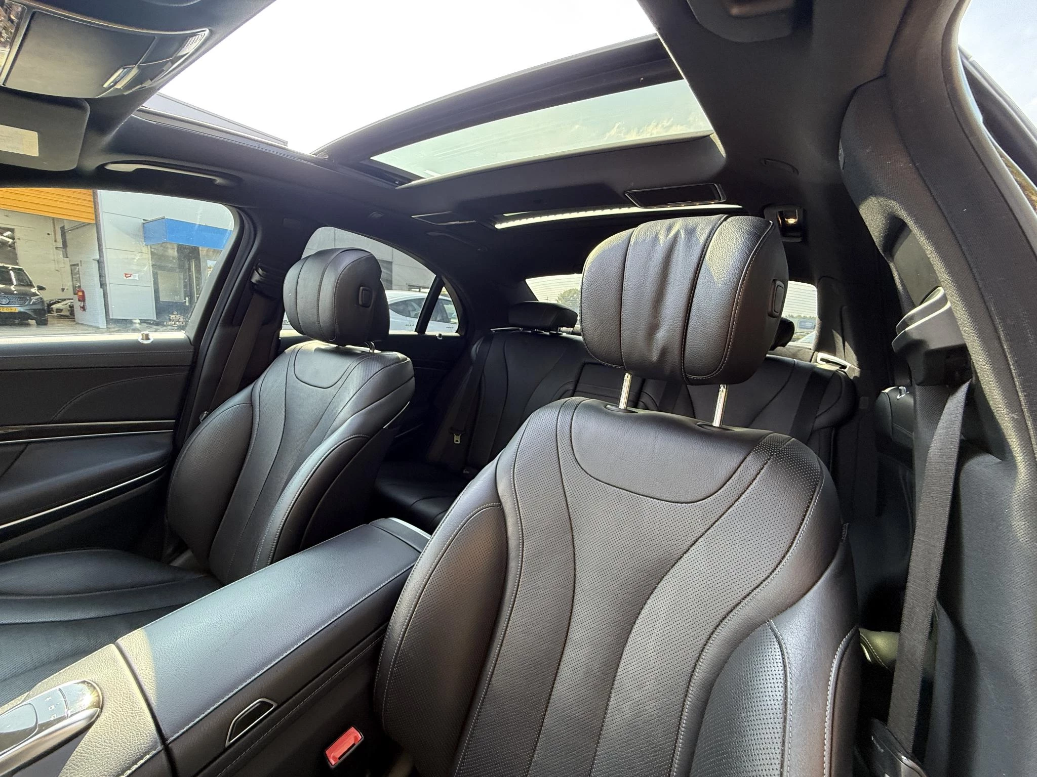 Hoofdafbeelding Mercedes-Benz S-Klasse