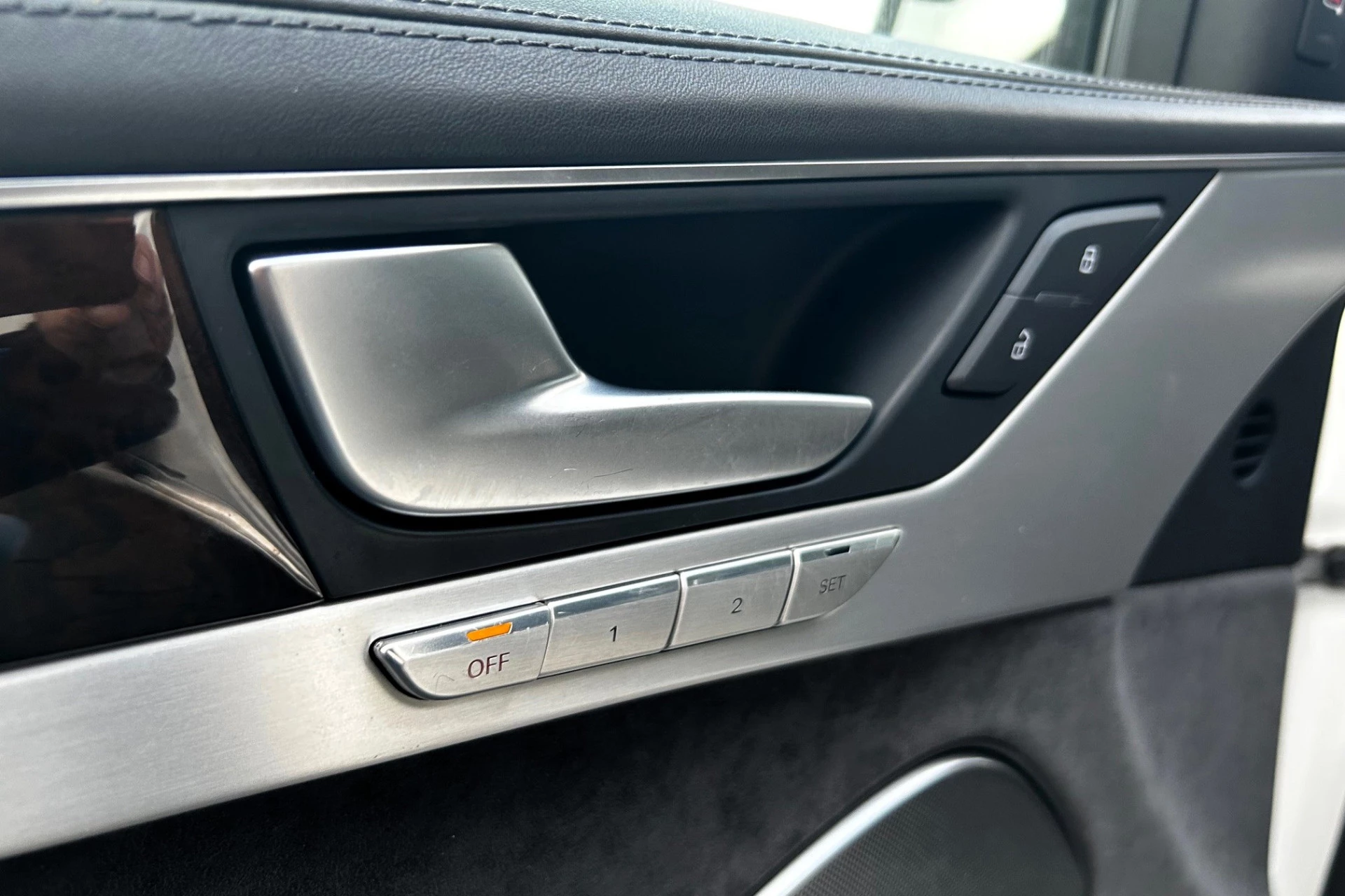 Hoofdafbeelding Audi A8