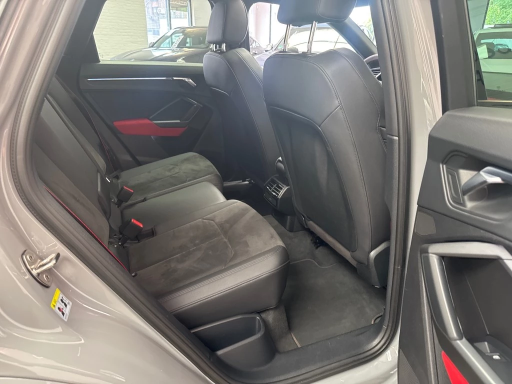 Hoofdafbeelding Audi RSQ3