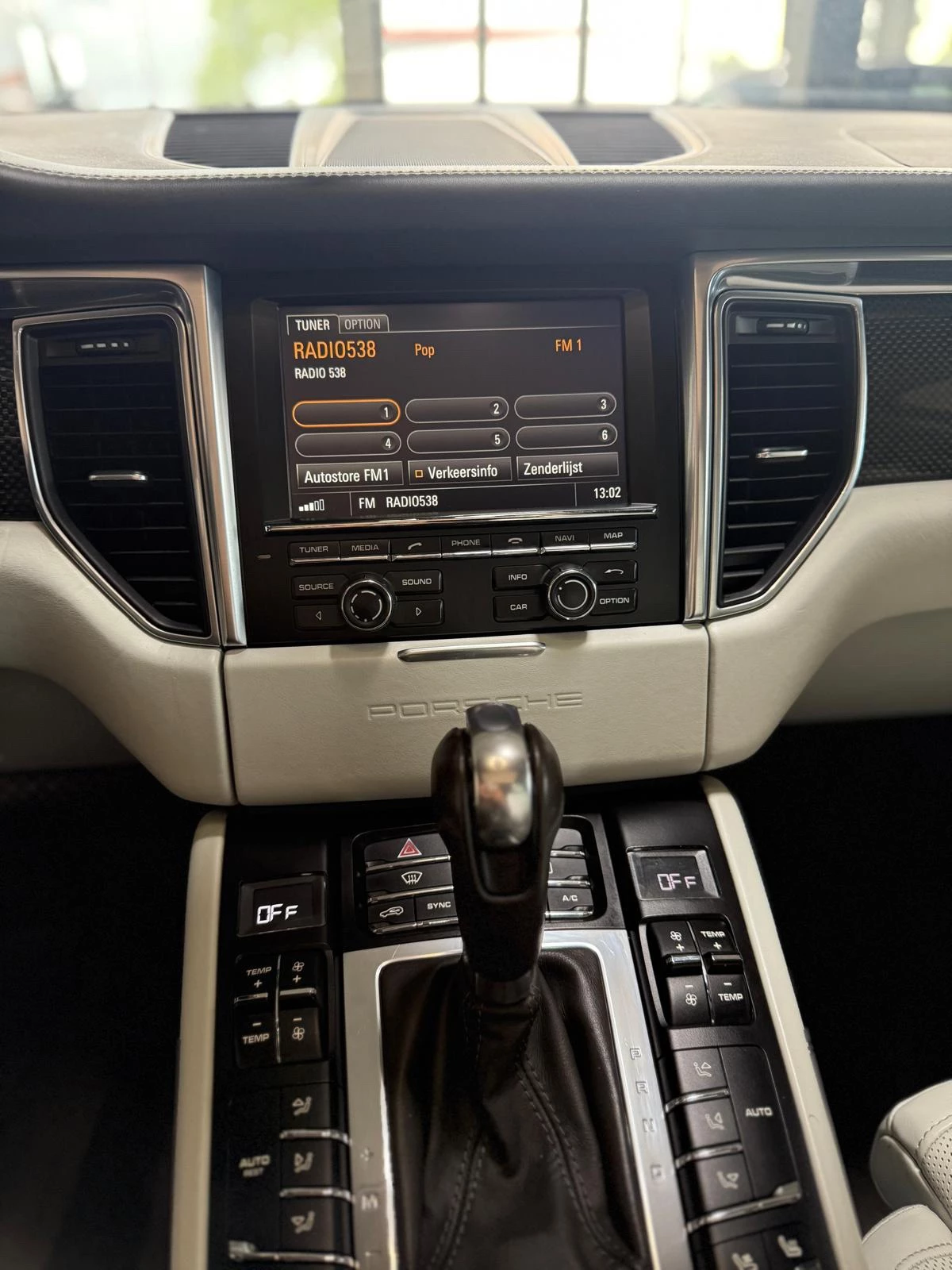 Hoofdafbeelding Porsche Macan