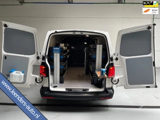 Volkswagen Transporter Automaat DSG Servicewagen 2.0 TDI 150pk L2H1 3Persoons Sortimo Inrichting, Airco, Navigatie, RIJKLAARPRIJS!