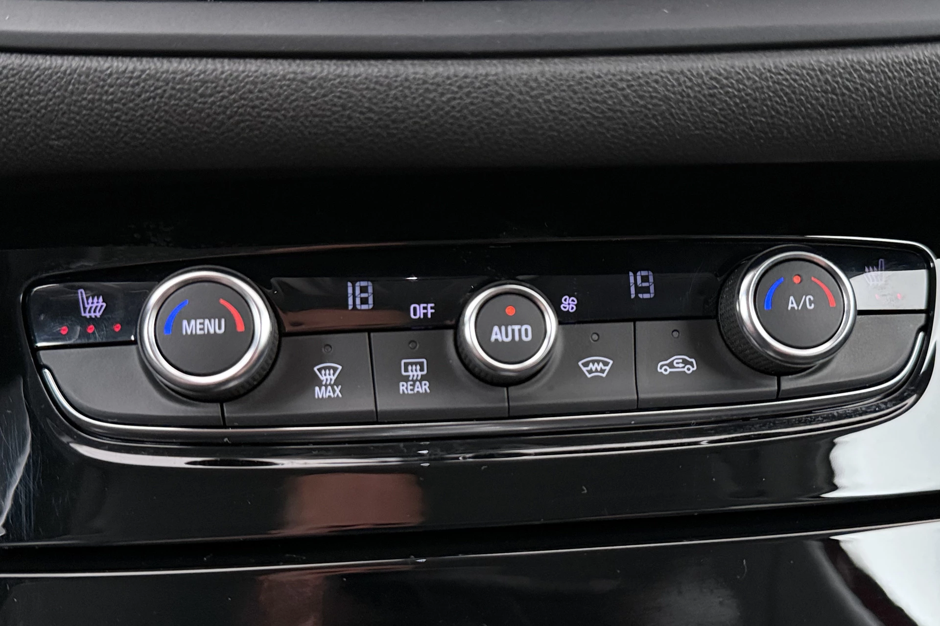 Hoofdafbeelding Opel Grandland