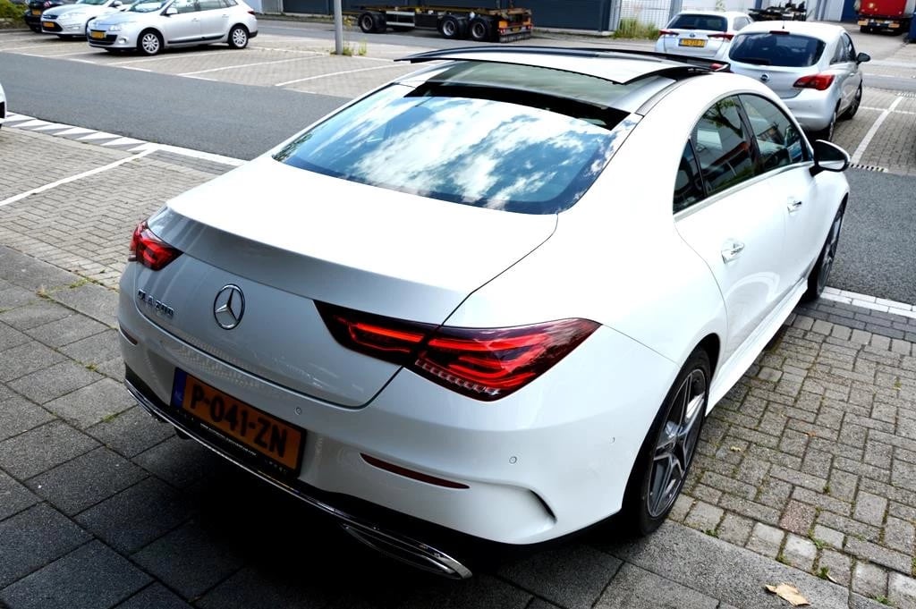 Hoofdafbeelding Mercedes-Benz CLA