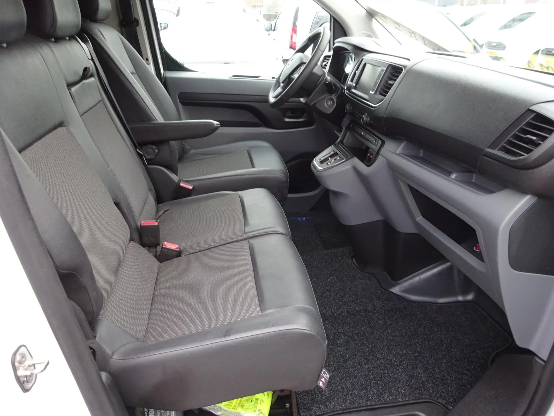 Hoofdafbeelding Opel Vivaro-e