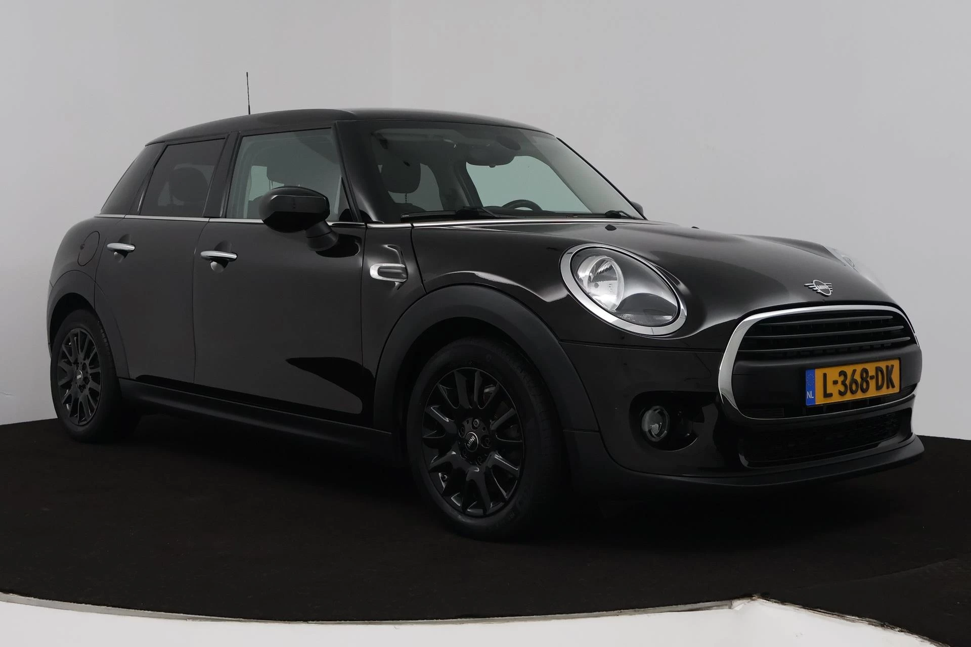 Hoofdafbeelding MINI One