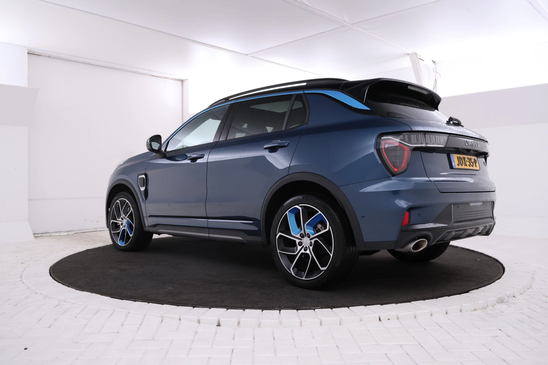 Hoofdafbeelding Lynk & Co 01