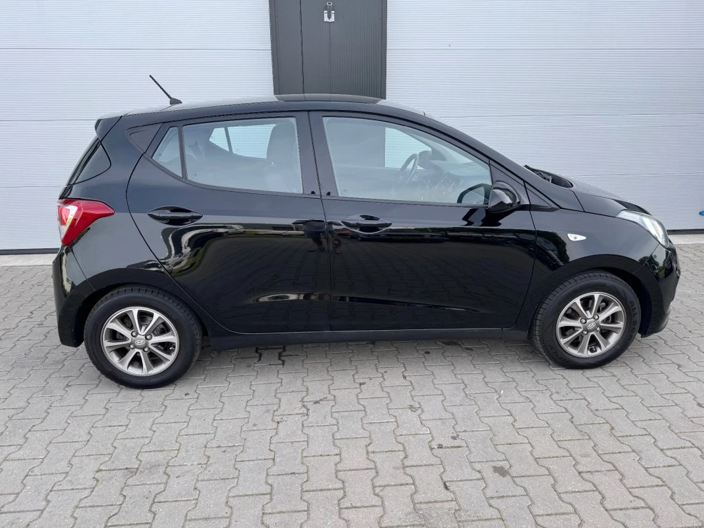 Hoofdafbeelding Hyundai i10